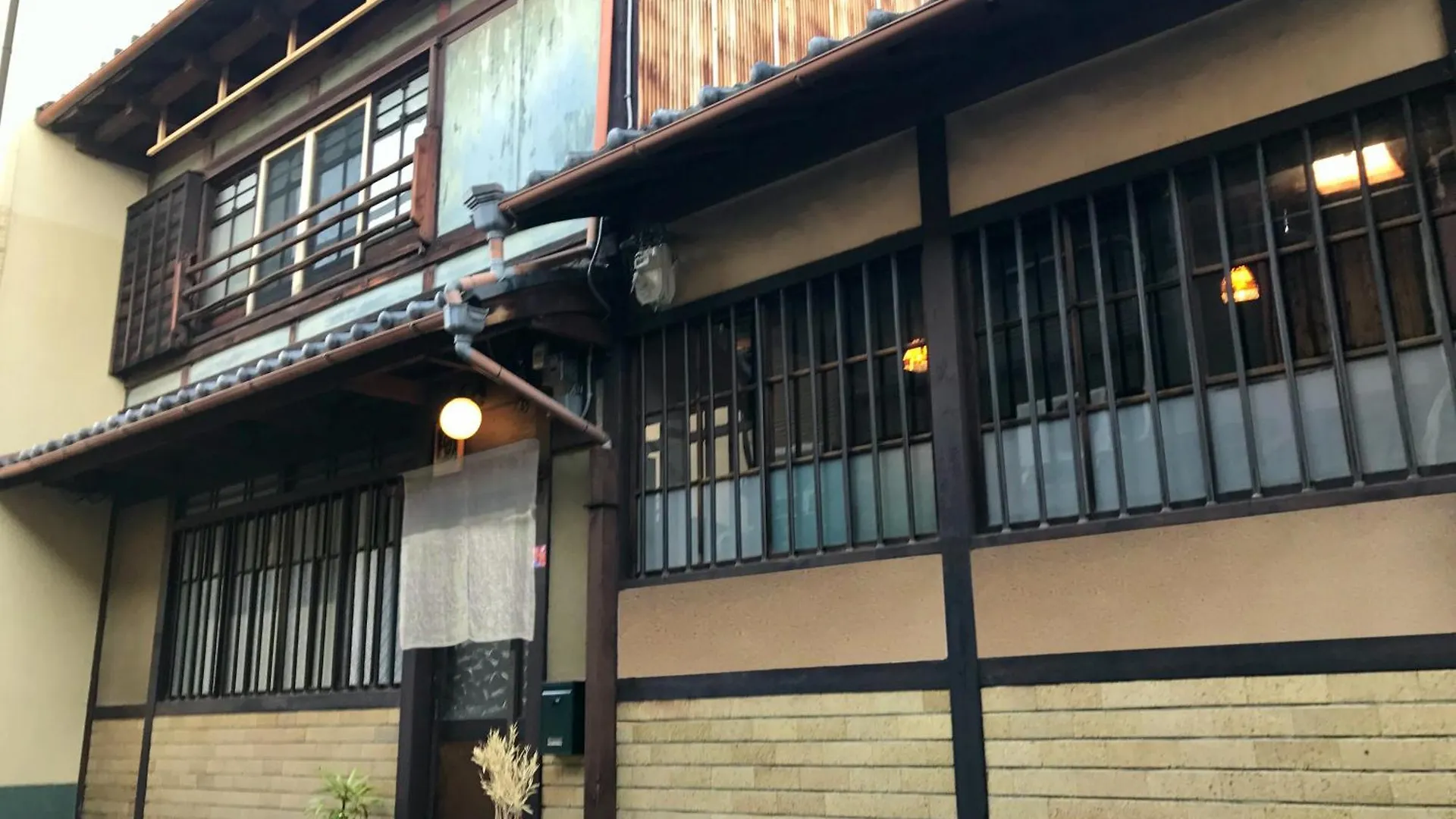 Yumeji Vintage Villa contacts
